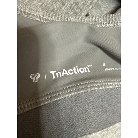 Aritzia TNA Gray Sleeveless Cami Camisole Activewear Sports Bra Crop Tank Top S - Picture 3 of 3